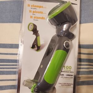 NWOT Blackfire Clamp light 100 Lumens
